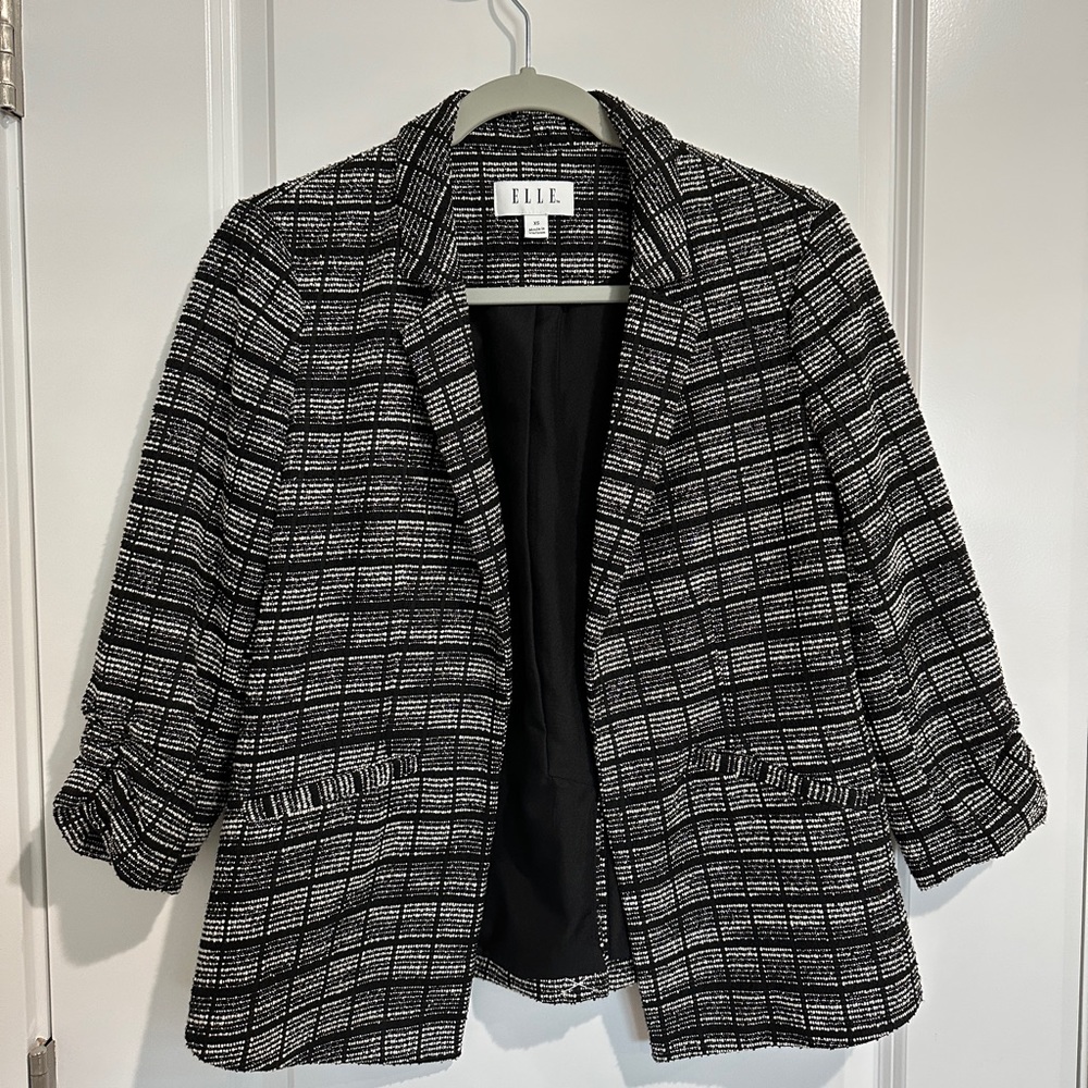 Elle black and white stripped blazer size XS.